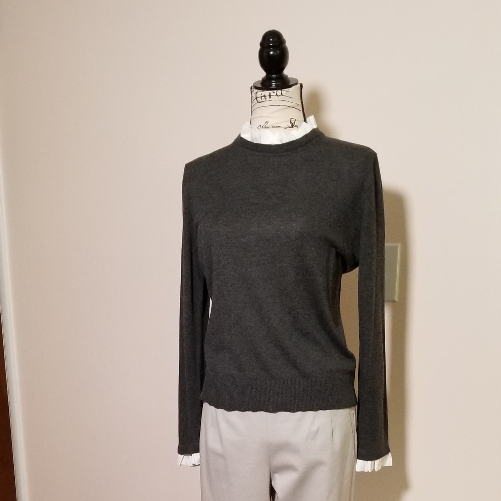 New sweater with white ruffles on collar and cuffs